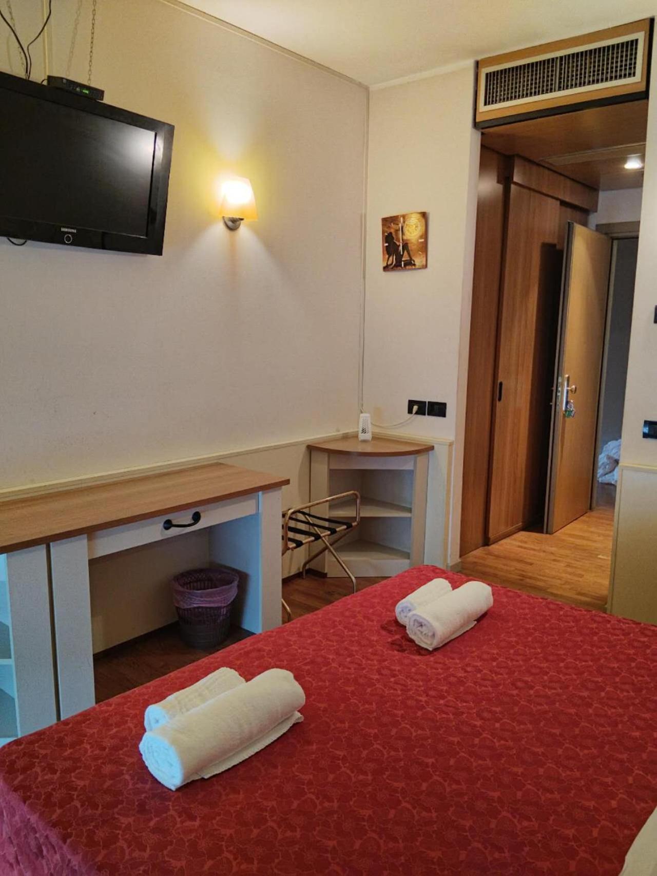 Hotel Xibana Tribano Bagian luar foto